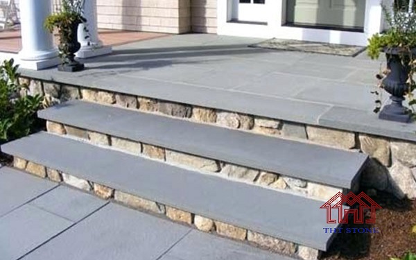 Mẫu bậc tam cấp đẹp từ đá Granite - Mẫu 10