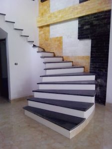 Quy trình thi công cầu thang mặt trắng cổ đen