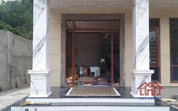 Đá màu trắng sa mạc ốp mặt tiền