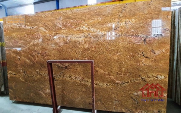 Mẫu nhà ốp mặt tiền đá Imperial Gold đẹp 5