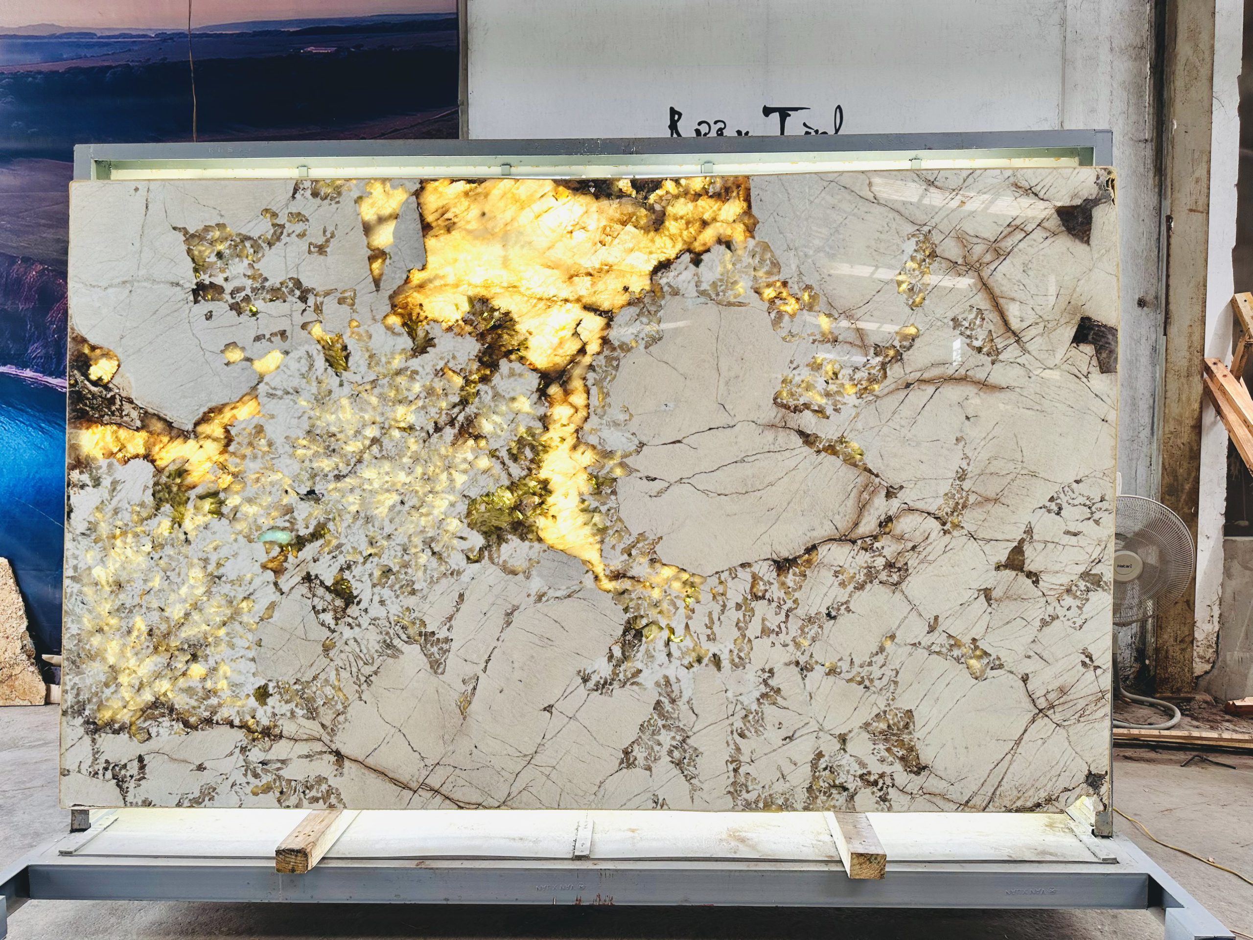 thi cong tranh da xuyen sang inox 304 4